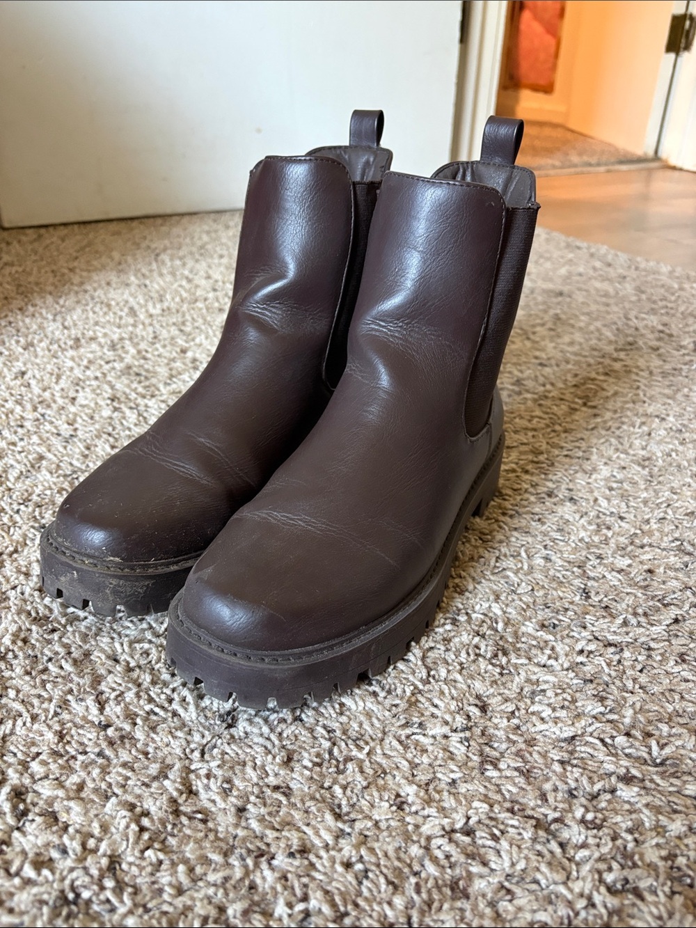 Chunky Chelsea Boots in Dark Brown